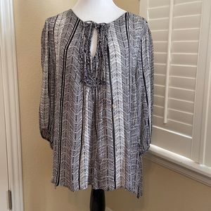 Coldwater Creek lightweight black & white top. Size 16